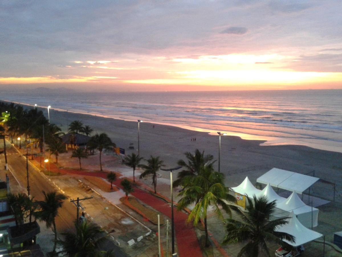 فندق Solemarفي  Apartamento De Frente O Mar Praia Grande المظهر الخارجي الصورة